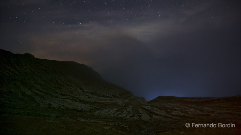 Isola di Java, Indonesia - 2017 - Caldera del vulcano Ijen  (2017)