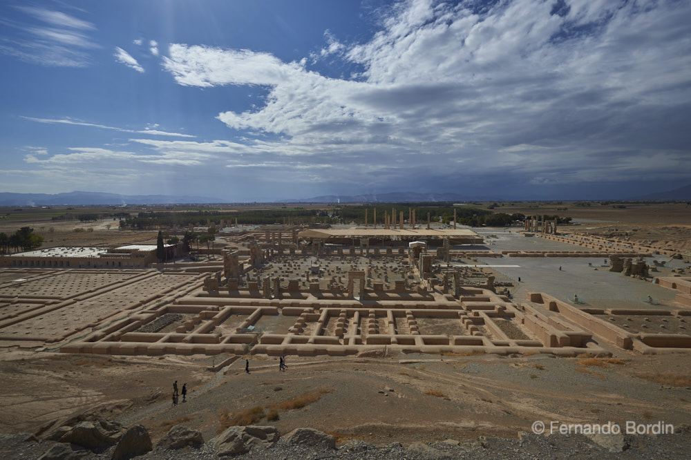 October -2018
Persepolis, the mythical city built starting from 515 BC. by Darius I ° and his son Xerxes I °