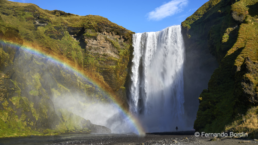 La splendida cascata Skogafoss - Ottobre 2021 